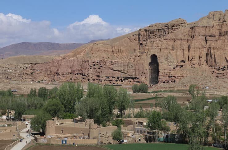 אפגניסטן במיאן רצח שלושה תיירים זרים ספרד