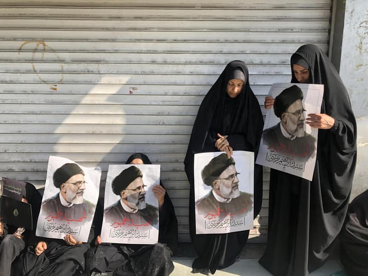 איראן טהרן הלוויה של ה נשיא איברהים ראיסי מנחמים
