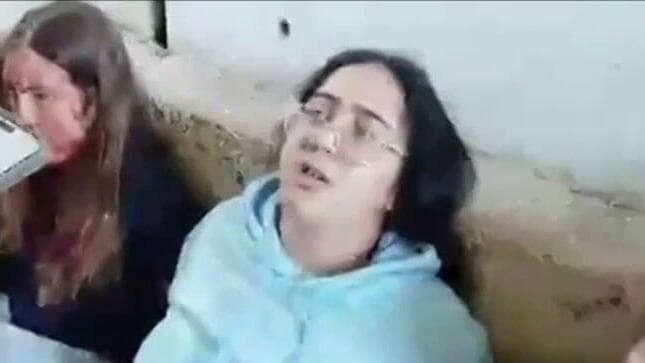 תיעוד חטיפת התצפיתניות לירי אלבג, קרינה ארייב, אגם ברגר, דניאלה גלבוע ונעמה לוי מבסיס נחל עוז