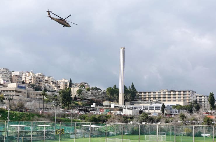 ביה"ח קולט פצועים שהגיעו מהלחימה במסוק