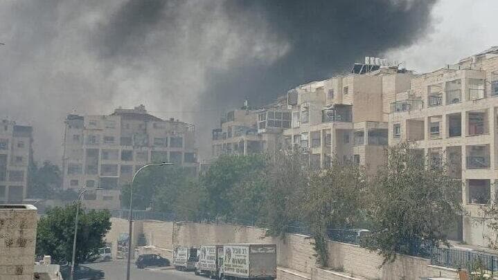 שריפה בשטח פתוח בסמוך לבית שמש