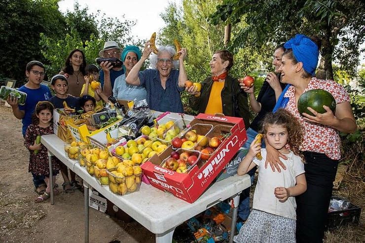 כתבת קהילות יום ירושלים: מצילות מזון בשכונת קריית מנחם