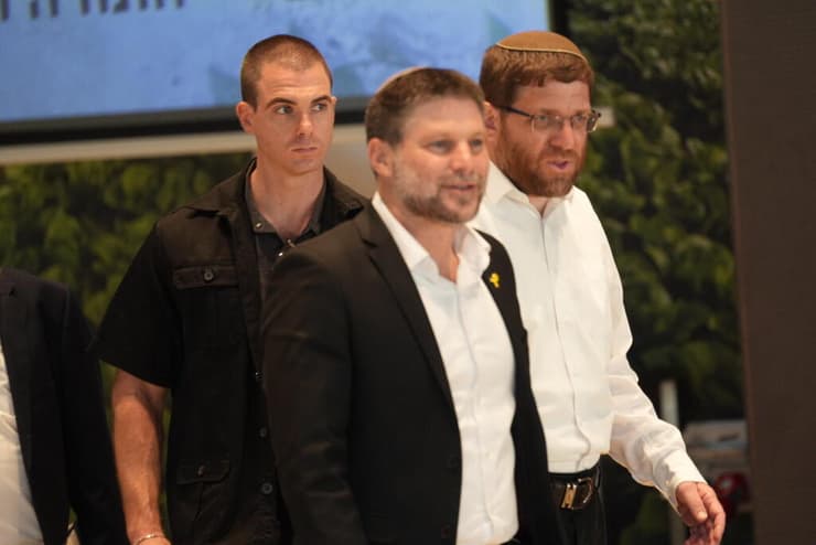חנוכחת מרכז התורה והארץ בישוב ניצן