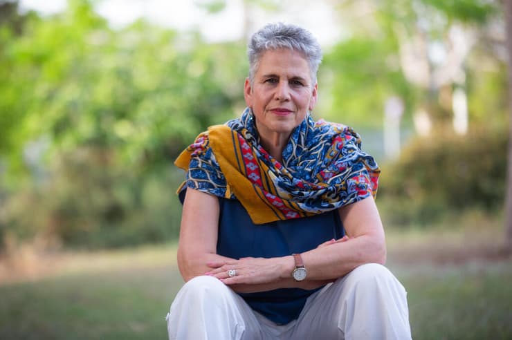 ד"ר גילי (מבצרי) זיוון. "קשה להשלים עם זה שברגע אחד מישהו יקר כבר איננו" (צילום: דפנה טלמון) ד"ר גילי (מבצרי) זיוון