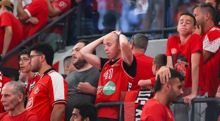 הלם בהיכל קבוצת שלמה (שחר גרוס) הלם בהיכל קבוצת שלמה