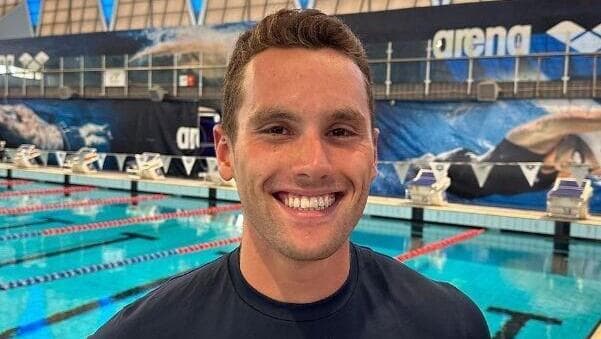 השווה את השיא הישראלי וייצג את ישראל בפריז. אדם מראענה (צילום: איגוד השחייה) השחיין אדם מראענה