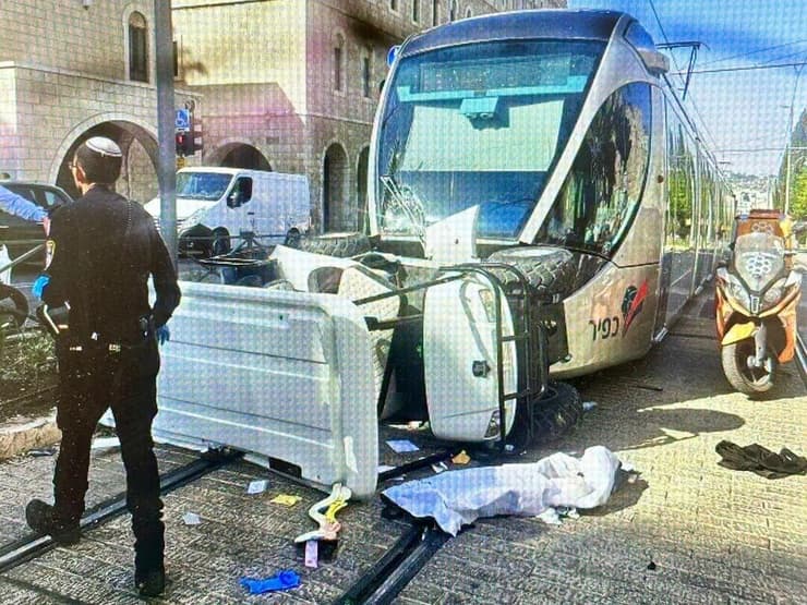 תאונה ברכבת הקלה בירושלים