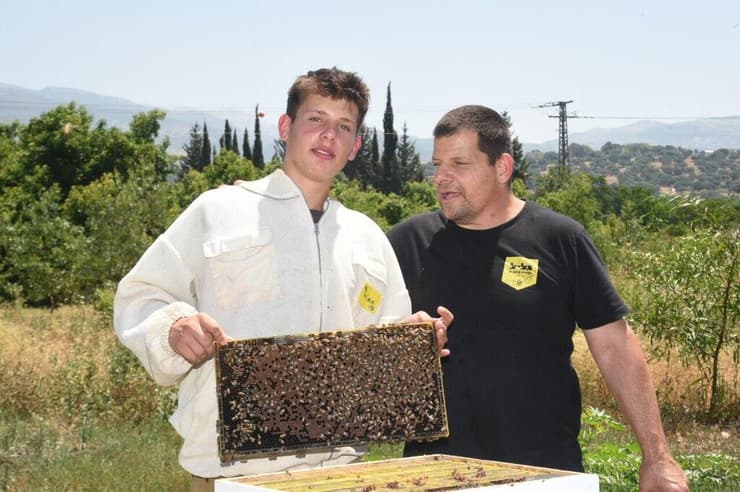  ענבר רודולף עם אביו