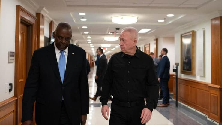 יואב גלנט בפגישה עם לויד אוסטין בפנטגון