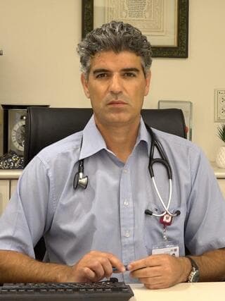 ד"ר יניב דותן, מנהל מכון ריאות בבית החולים רמב"ם