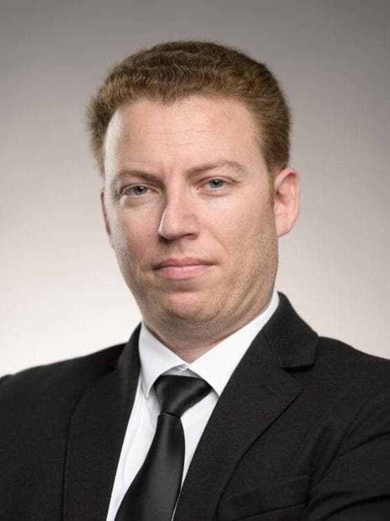 עו"ד מיכאל ברנד