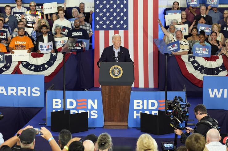 ג'ו ביידן מודיע שהוא ממשיך להתמודד במרוץ לבחירות לנשיאות ארה"ב