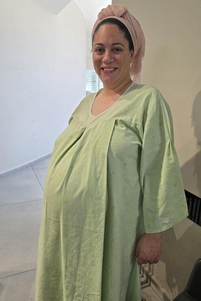 שלי חכימי ילדה רביעייה בבית החולים בילינסון