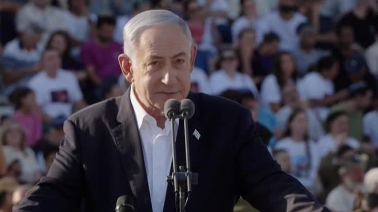 בנימין נתניהו ראש הממשלה בטקס סיום קורס קצינים קרביים מחזור 69