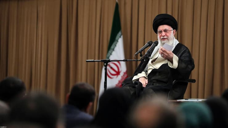 המנהיג העליון של איראן עלי חמינאי 