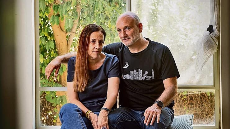 תמר שוורץ וספיר רוזנבוים. "האונקולוגית אמרה ‘חשבתי שהיא תהיה נס'" (צילום: אביגיל עוזי) תמר שוורץ וספיר רוזנבוים