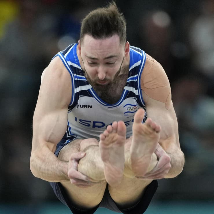 המתעמל הישראלי ארטיום דולגופיאט