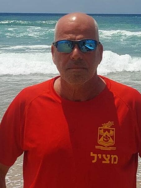 יוסי אריאל, מנהל תחנת ההצלה בחוף הסטודנטים בחיפה