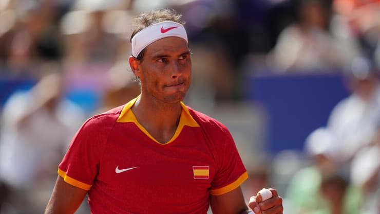 "החלטה קשה". נדאל (צילום: REUTERS/Aleksandra Szmigiel) רפאל נדאל