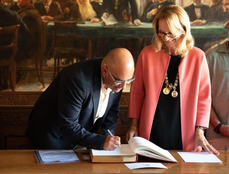 החתימה על שיתוף הפעולה