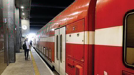 חלק מהעובדים טוענים כי נפלו קורבן לתרמית (צילום: קובי קואנקס) yk14019412