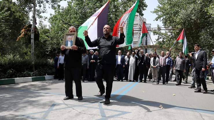 טהרן איראן הפגנה אנטי ישראלית