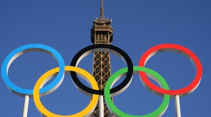 5 עצורים, 3 פיגועים שסוכלו. החשודים יישארו במעצר (רויטרס) 5 עצורים, 3 פיגועים שסוכלו. החשודים יישארו במעצר