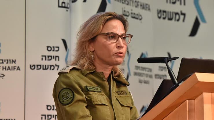 יפעת תומר-ירושלמי. "מי יתווכח על צדק חברתי ברווחה ובחינוך כשככה מתייחסים לפצ"רית?" (צילום: שרון צור) יפעת תומר-ירושלמי