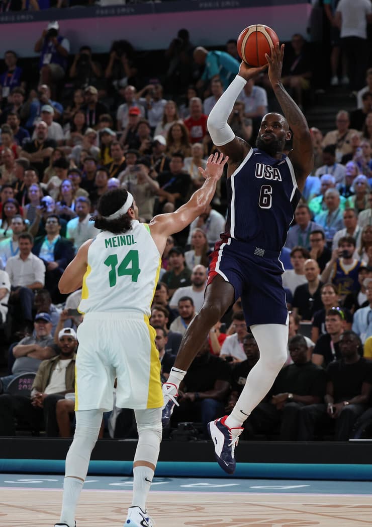 לברון ג'יימס