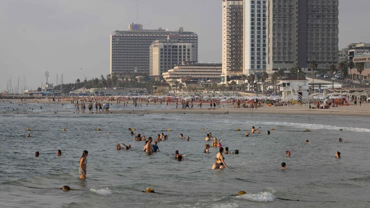 תמונת אווירה מת"א - טרם מתקפה איראנית צפויה