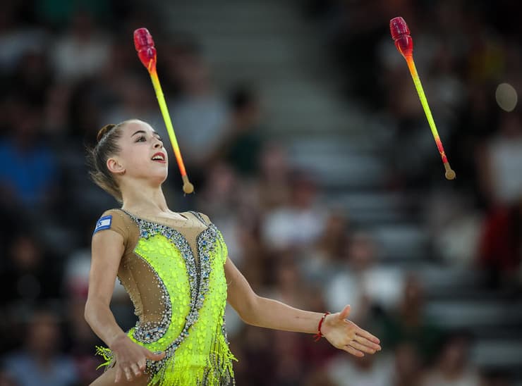 המתעמלת האמנותית הישראלית דריה אטמנוב