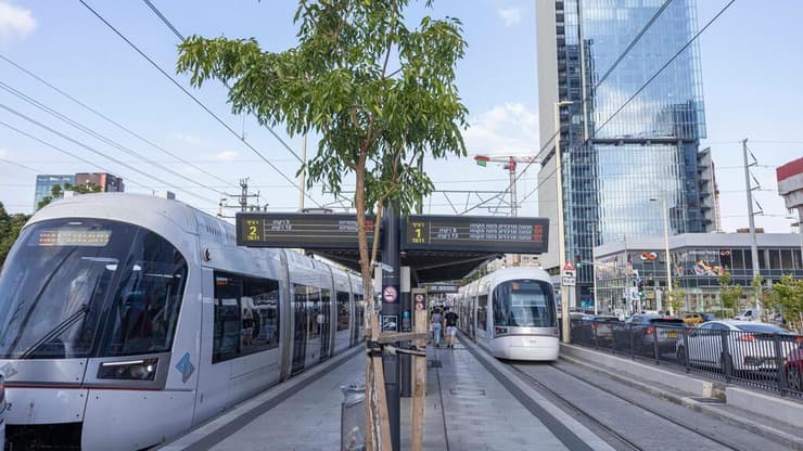 תחנת שחם של הקו האדום בפתח תקווה (צילום: לנס הפקות) תחנת שחם של הרכבת הקלה