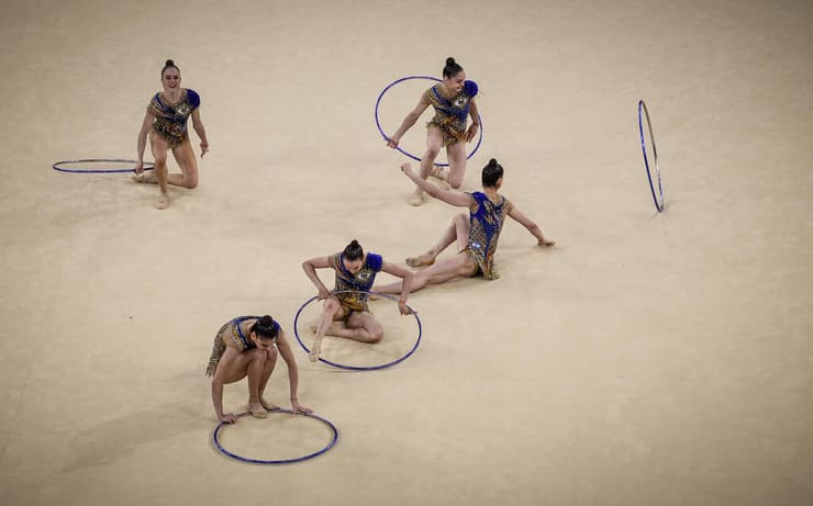 יביאו לישראל עוד מדליה? (צילום: עוז מועלם) נבחרת ההתעמלות האמנותית