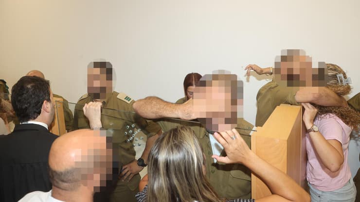 הארכת מעצר של לוחמי מילואים בחשודים בהתעללות במחבל נוח'בה בבית ליד