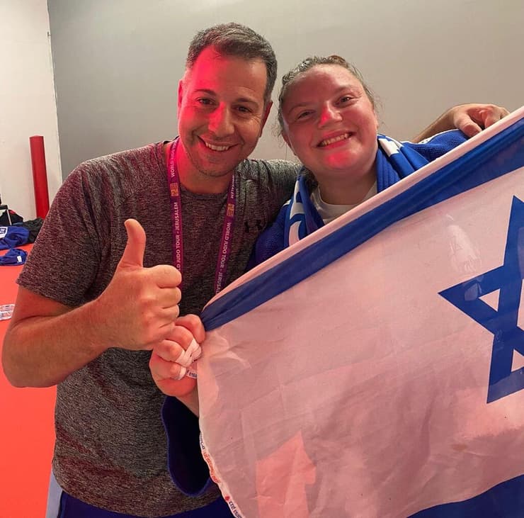 מיקי מדר ורז הרשקו