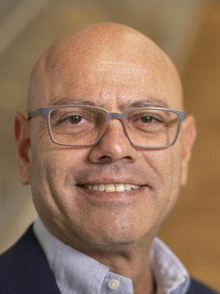 רפי אלמליח (צילום: אלי דסה) רפי אלמליח