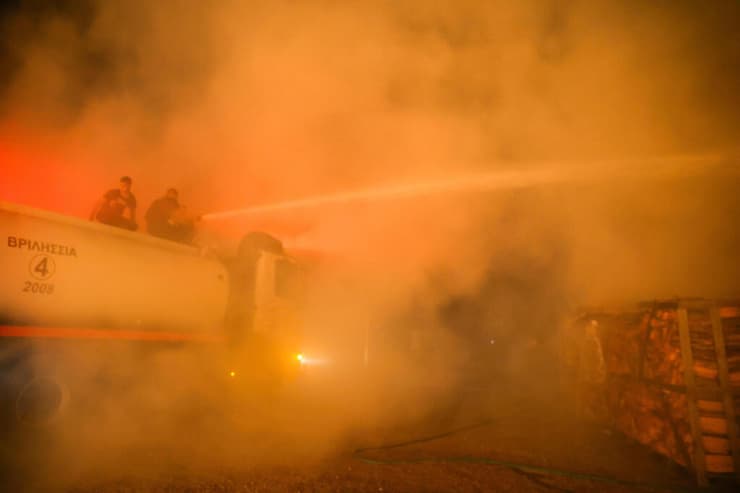 יוון שריפה שריפת יער פרברי אתונה