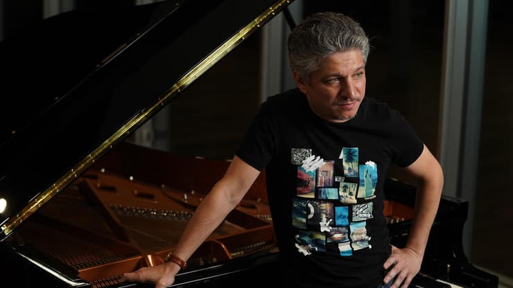 שאהין נובראסלי