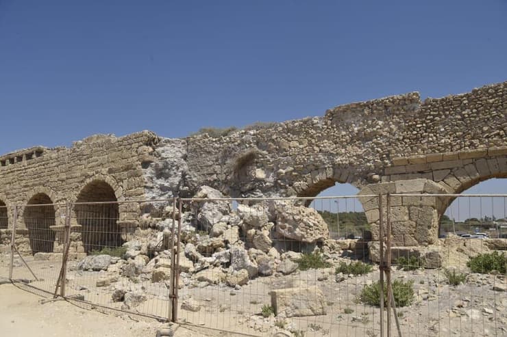קריסה שנייה בתוך שנה