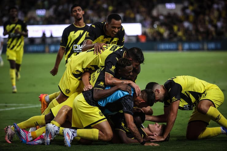 שחקני בית"ר