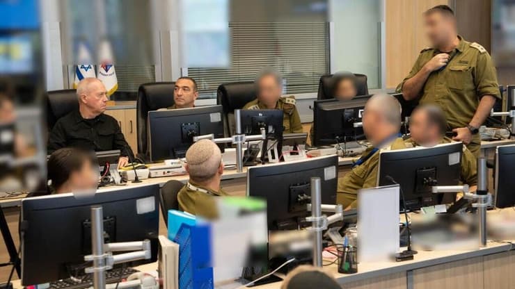 שר הביטחון יואב גלנט ביקר בחמ"ל אגף המבצעים של צה"ל