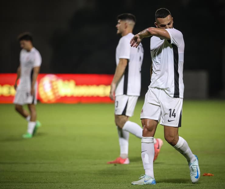 שהר מאוכזב (צילום: עוז מועלם) שהר מאוכזב