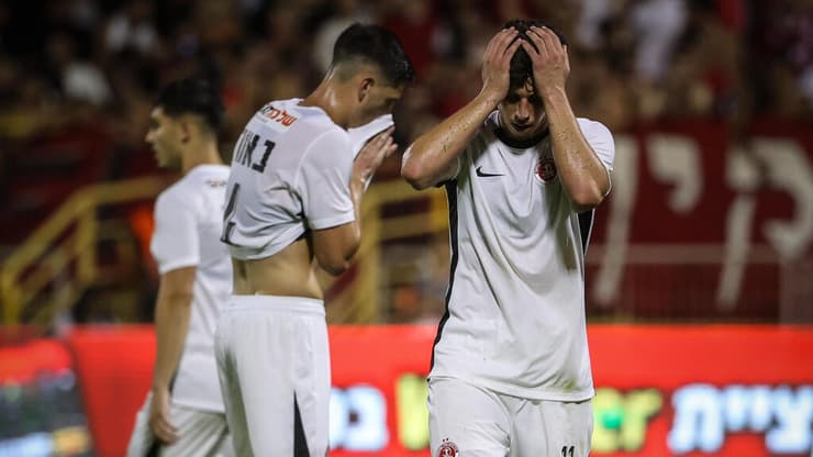 ברוכים הבאים ללאומית (צילום: עוז מועלם) טוריאל לא מאמין