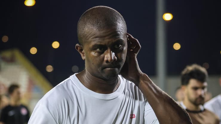 המסע הולך להיות קשה. מסאי דגו (צילום: עוז מועלם) דגו