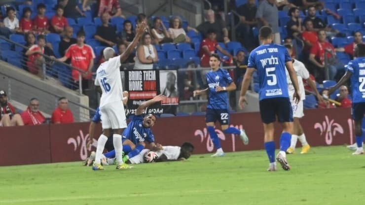 גורדנה על הדשא, אתמול (צילום: יאיר שגיא) גורדנה