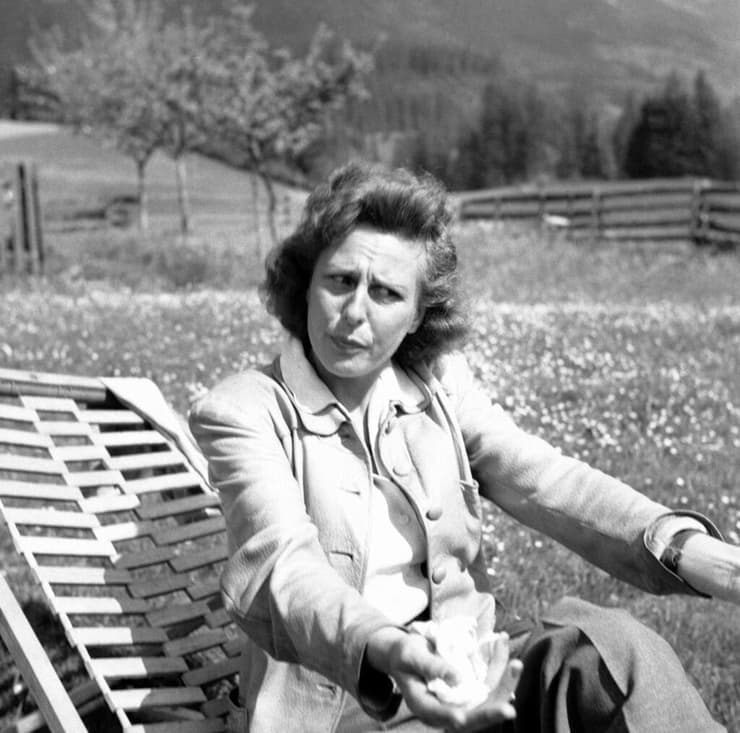 לני ריפנשטאהל (צילום: Jim Pringle, AP) לני ריפנשטהאל