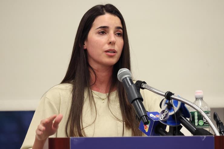 ספיר כהן בכנס בניו יורק, ארה"ב