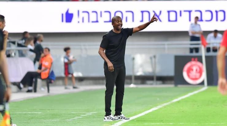 מסאי דגו על הקווים (חגי מיכאלי) מסאי דגו על הקווים