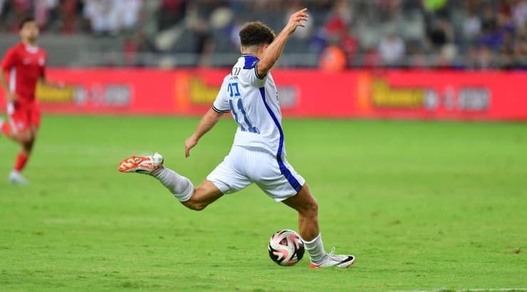 גולן בני בועט (חגי מיכאלי) גולן בני בועט