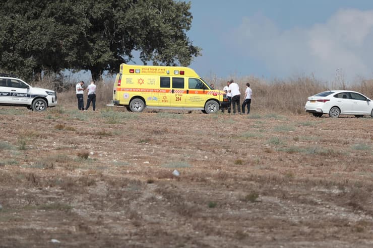 זירת ההתרסקות (צילום: עמרי שטיין) זירת התרסקות המטוס הקל בכפר גליקסון